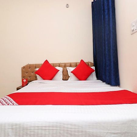 Oyo 30288 Hotel Moon Palace Lucknow Eksteriør billede