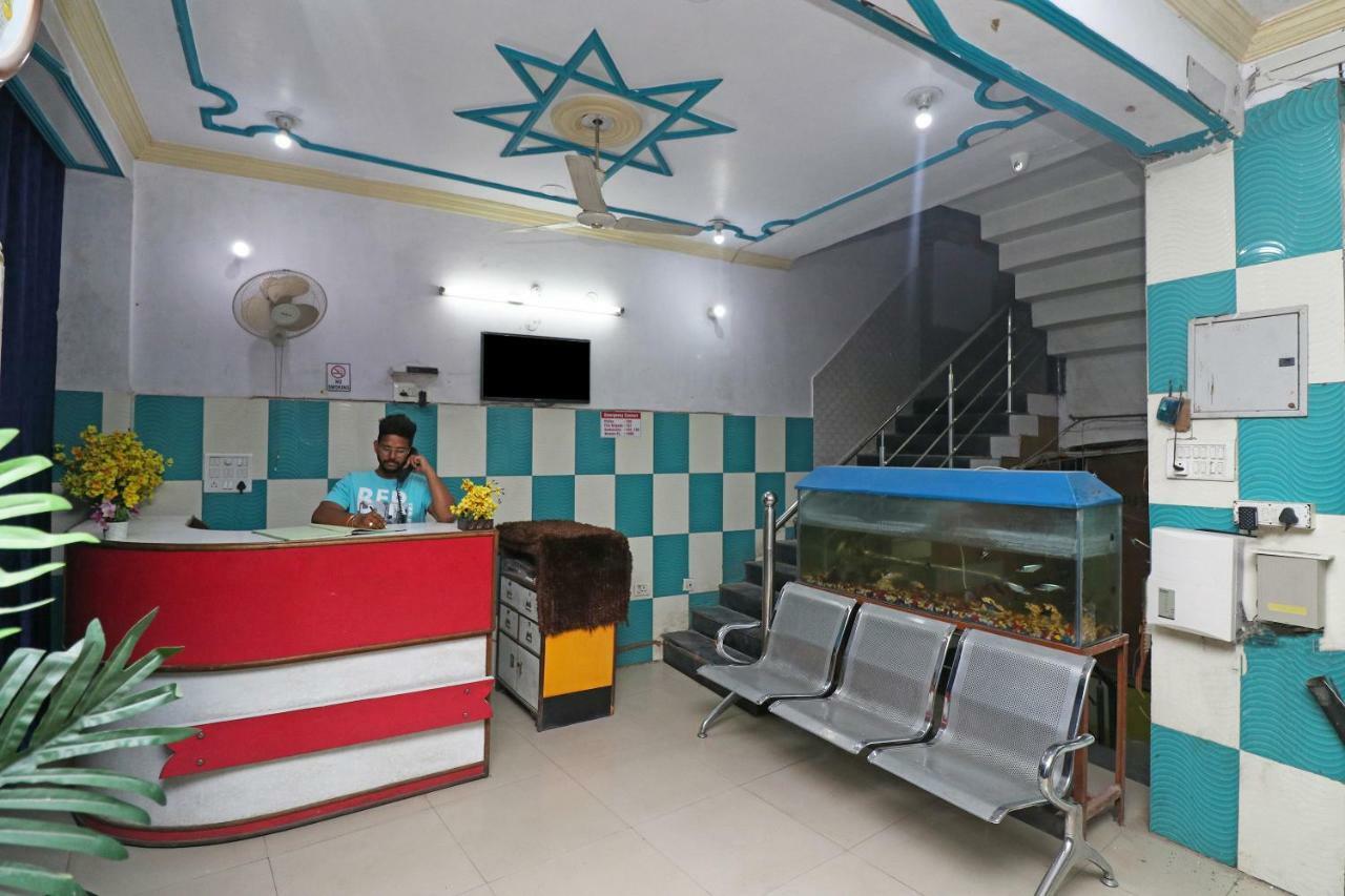 Oyo 30288 Hotel Moon Palace Lucknow Eksteriør billede