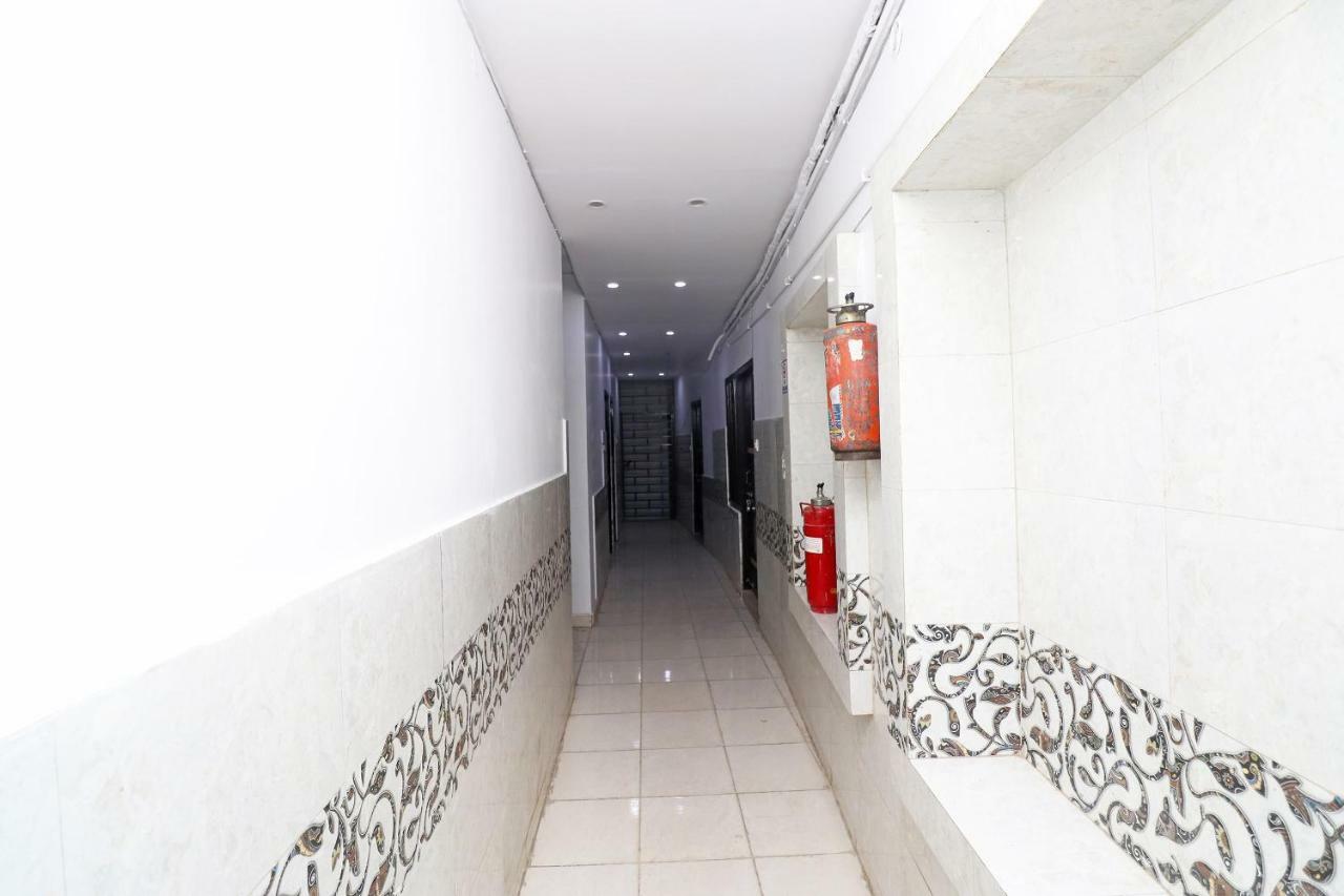 Oyo 30288 Hotel Moon Palace Lucknow Eksteriør billede